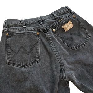 vintage black high waisted wrangler denim jeans